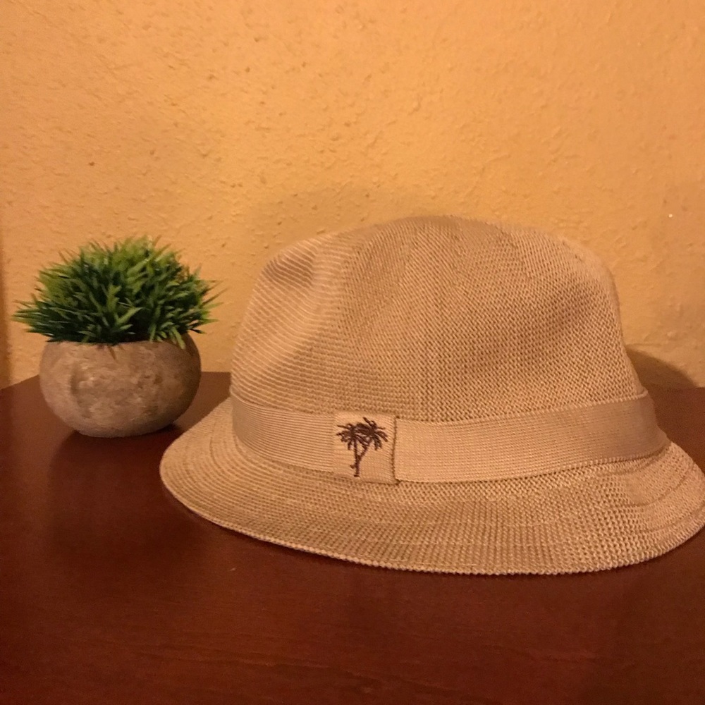 Fashion hat